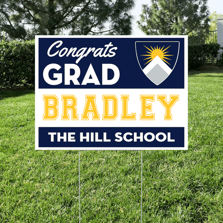 Class of 2027 Hill School Graduate Yard Signs