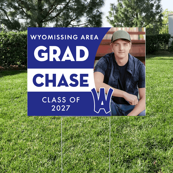 Class of 2027 Wyomissing Graduate Yard Signs