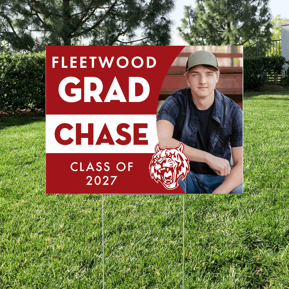 Class of 2027 Fleetwood Graduate Yard Signs