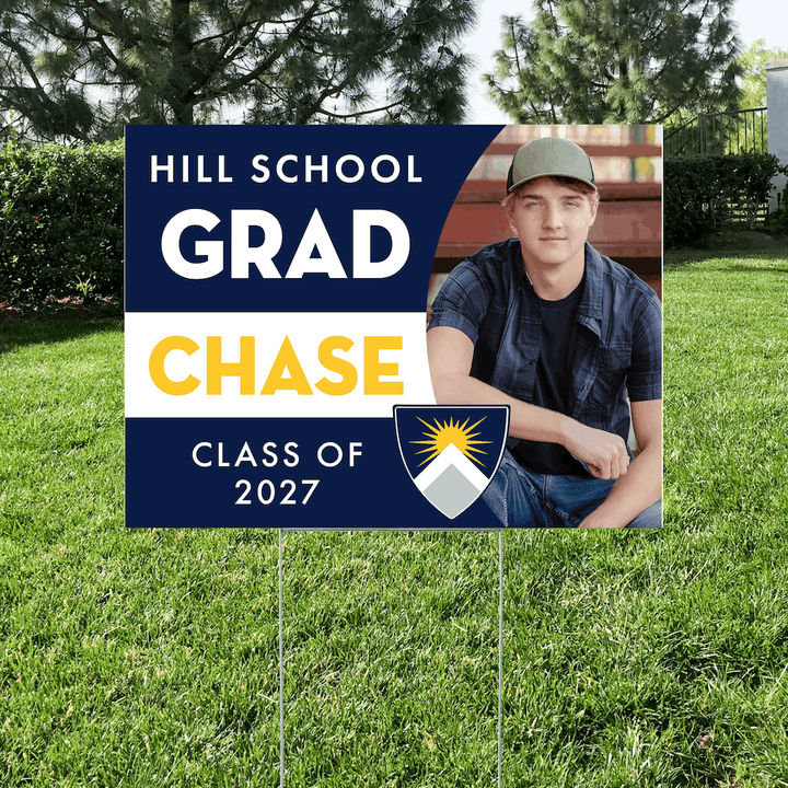 Class of 2027 Hill School Graduate Yard Signs