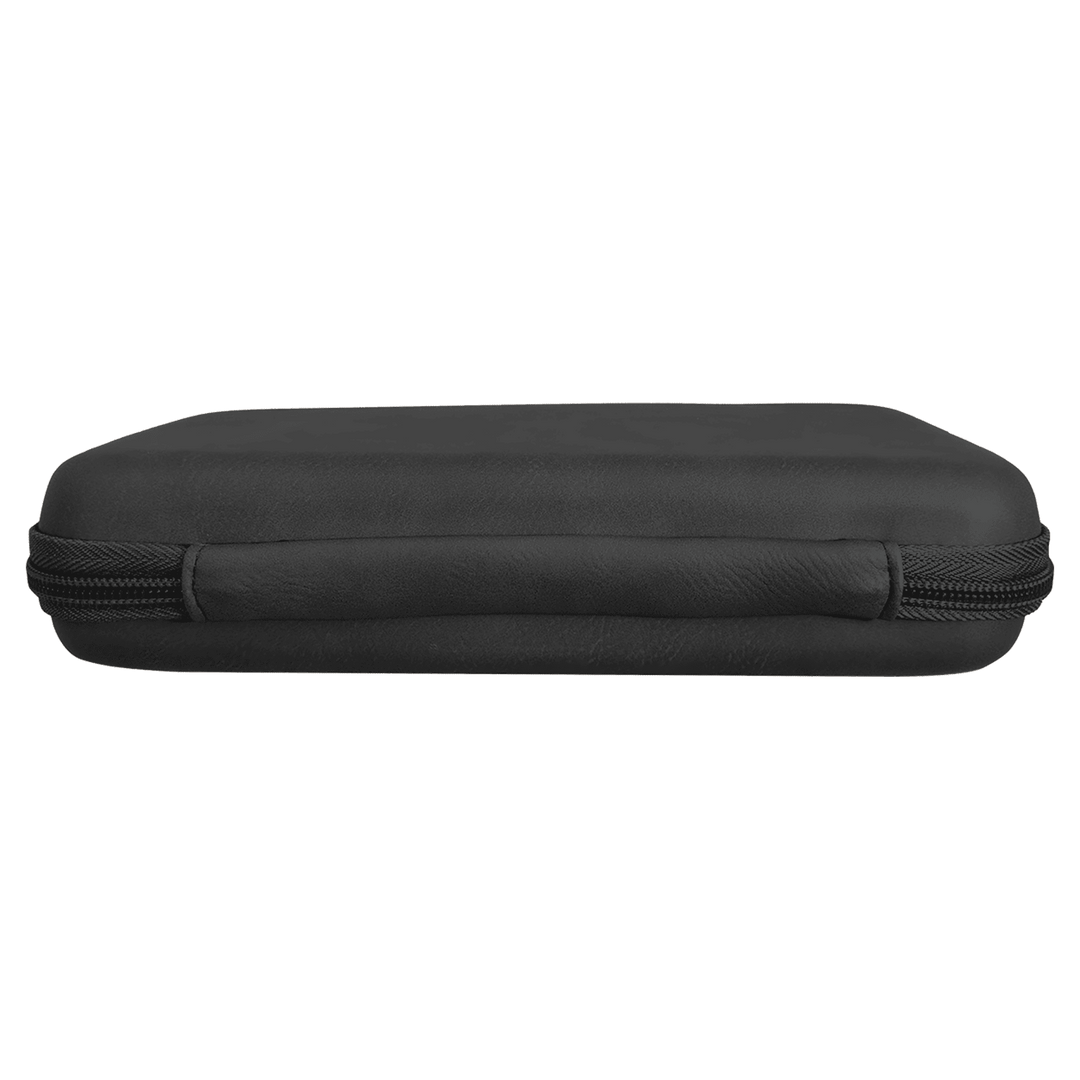 Side view of the closed cord case