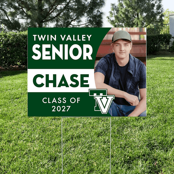 Twin Valley senior yard sign